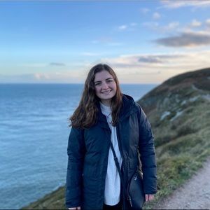 Meet your Posher, Jacqueline